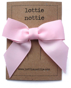 lottie nottie - Classic Pink Bow Hair Clip